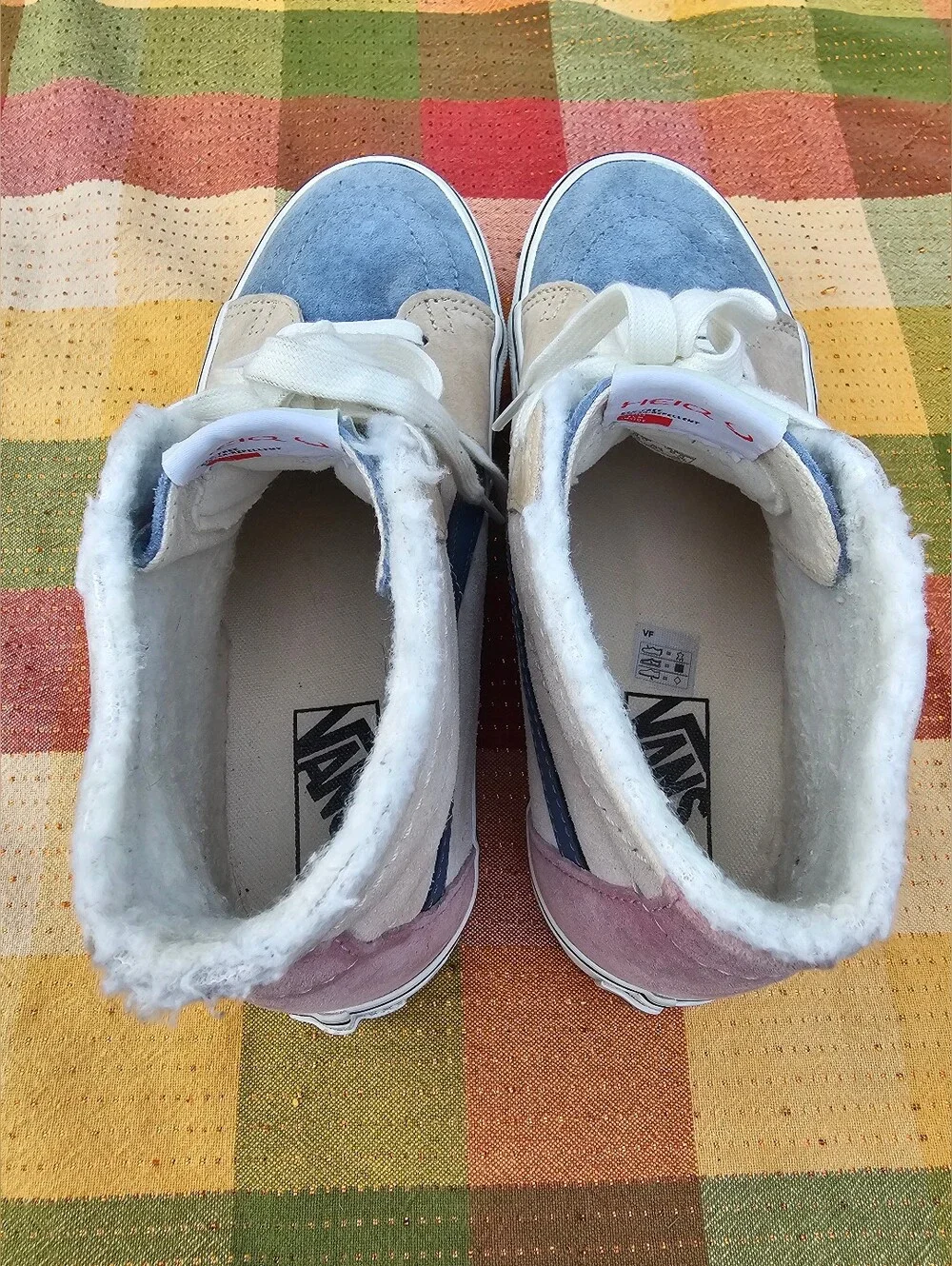 Vans Sk8-Hi MTE Sherpa Lined Suede Winter Sneakers Blue Cream Pink Women's 8